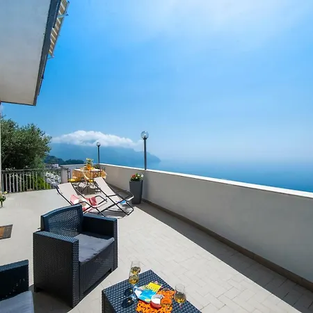 Prima Luce * أمالفي